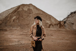 PAPERO Handy Umhängetasche BUTTERFLY aus Papier für Passport Reisen Freizeit