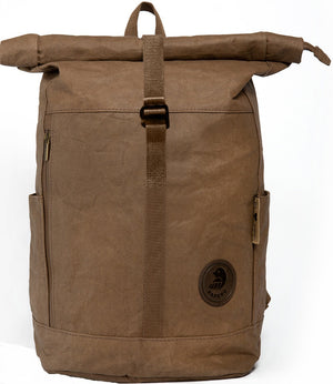 Papero upcycling Rolltop Rucksack aus Papier braun