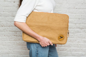 New Papero laptop bag 15.6-inch made of power paper Armadillo feather light, waterproof, vegan, sustainable